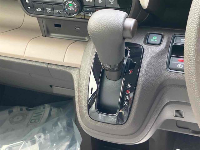 Ｎ－ＷＧＮ Ｌ　届け出済み未使用車　バックカメラ　クリアランスソナー　オートクルーズコントロール　レーンアシスト　衝突被害軽減システム　オートライト　ＬＥＤヘッドランプ　スマートキー　アイドリングストップ（9枚目）