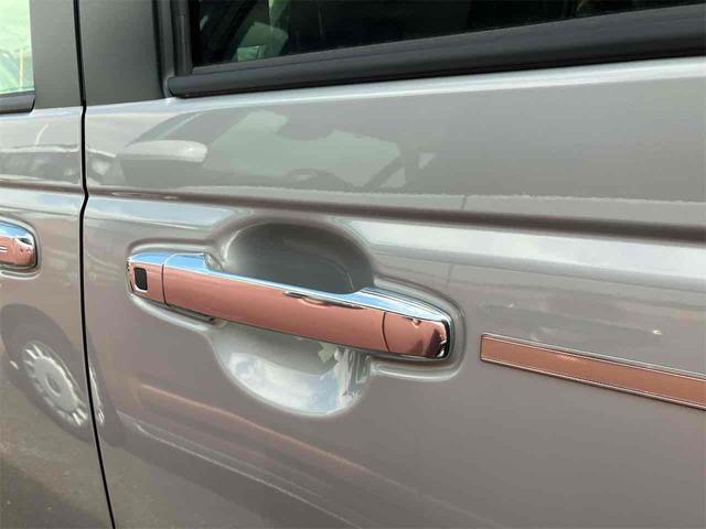 ムーヴキャンバス セオリーＧ　届け出済み未使用車　バックカメラ　両側電動スライドドア　クリアランスソナー　衝突被害軽減システム　オートライト　ＬＥＤヘッドランプ　スマートキー　アイドリングストップ　電動格納ミラー　シートヒーター（42枚目）