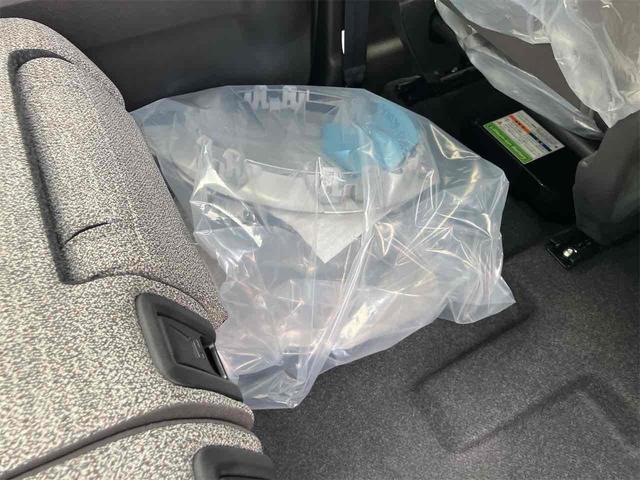 スペーシア ハイブリッドＸ　届け出済み未使用車　両側電動スライドドア　クリアランスソナー　衝突被害軽減システム　オートライト　ＬＥＤヘッドランプ　スマートキー　アイドリングストップ　電動格納ミラー　シートヒーター　ベンチシート（57枚目）