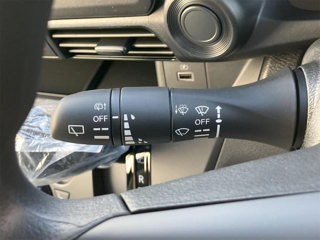 ｅＫワゴン Ｍ　届け出済み未使用車　バックカメラ　クリアランスソナー　レーンアシスト　衝突被害軽減システム　オートライト　アイドリングストップ　電動格納ミラー　シートヒーター　ベンチシート　ＣＶＴ　盗難防止システム（11枚目）