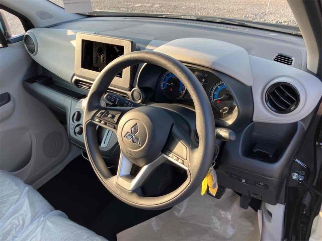 ｅＫワゴン Ｍ　届け出済み未使用車　バックカメラ　クリアランスソナー　レーンアシスト　衝突被害軽減システム　オートライト　アイドリングストップ　電動格納ミラー　シートヒーター　ベンチシート　ＣＶＴ　盗難防止システム（54枚目）