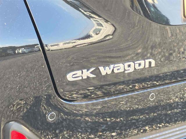 ｅＫワゴン Ｇ　届け出済み未使用車　バックカメラ　クリアランスソナー　レーンアシスト　衝突被害軽減システム　オートライト　スマートキー　アイドリングストップ　電動格納ミラー　シートヒーター　ベンチシート　ＣＶＴ（33枚目）