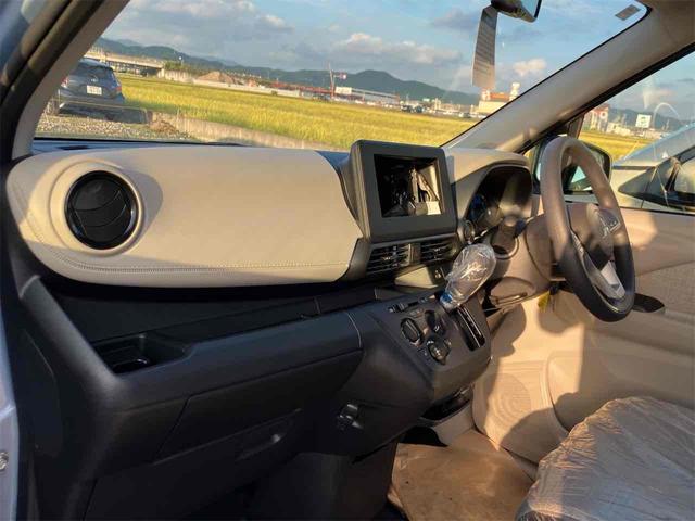 ｅＫワゴン Ｍ　届け出済み未使用車　バックカメラ　クリアランスソナー　レーンアシスト　衝突被害軽減システム　オートライト　キーレスエントリー　アイドリングストップ　電動格納ミラー　シートヒーター　ベンチシート　ＣＶＴ（57枚目）