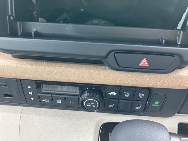 N-BOX ベースグレード バックカメラ 両側スライド・片側電動 クリアランスソナー オートクルーズコントロール レーンアシスト 衝突被害軽減システム オートライト LEDヘッドランプ スマートキー アイドリングストップ(11枚目)