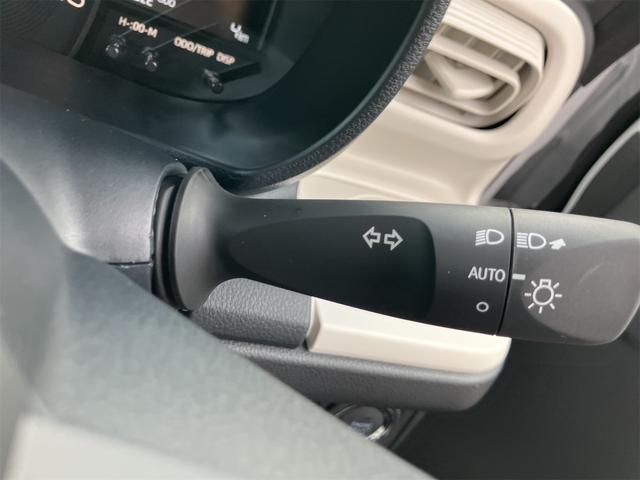 オートライト機能付きなのでつけ忘れや消し忘れの心配もありません。