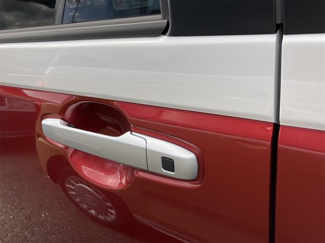 ムーヴキャンバス ストライプスＸ　届け出済み未使用車　両側電動スライドドア　クリアランスソナー　衝突被害軽減システム　オートライト　スマートキー　アイドリングストップ　電動格納ミラー　ベンチシート　ＣＶＴ　盗難防止システム　ＡＢＳ（28枚目）