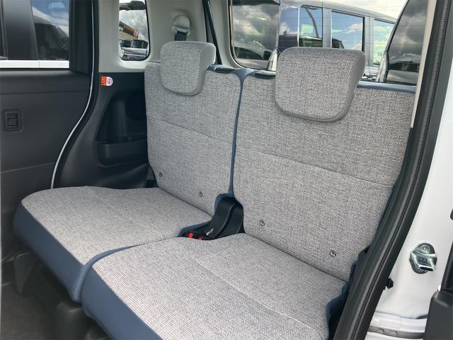 ムーヴキャンバス ストライプスＸ　届け出済み未使用車　両側電動スライドドア　クリアランスソナー　衝突被害軽減システム　オートライト　スマートキー　アイドリングストップ　電動格納ミラー　ベンチシート　ＣＶＴ　盗難防止システム　ＡＢＳ（51枚目）