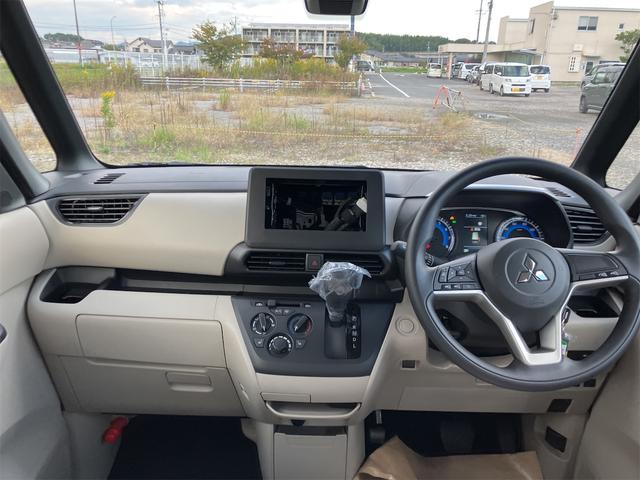 ｅＫスペース Ｍ　バックカメラ　両側スライドドア　クリアランスソナー　レーンアシスト　衝突被害軽減システム　オートライト　ＬＥＤヘッドランプ　キーレスエントリー　アイドリングストップ　電動格納ミラー　シートヒーター（6枚目）