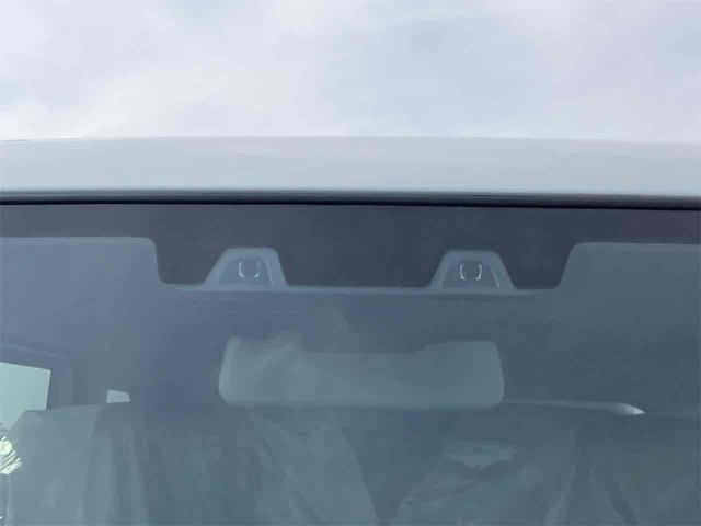 エブリイワゴン PZターボスペシャル 届け出済み未使用車 両側電動スライドドア クリアランスソナー レーンアシスト 衝突被害軽減システム オートライト LEDヘッドランプ スマートキー アイドリングストップ 電動格納ミラー シートヒーター(29枚目)