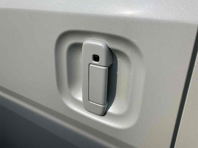 エブリイワゴン PZターボスペシャル 届け出済み未使用車 両側電動スライドドア クリアランスソナー レーンアシスト 衝突被害軽減システム オートライト LEDヘッドランプ スマートキー アイドリングストップ 電動格納ミラー シートヒーター(34枚目)