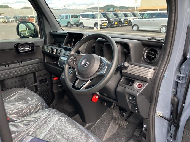 Ｎ－ＶＡＮ ファン　バックカメラ　両側スライドドア　クリアランスソナー　オートクルーズコントロール　レーンアシスト　オートライト　アイドリングストップ　電動格納ミラー　ＣＶＴ　エアコン　パワーステアリング（12枚目）