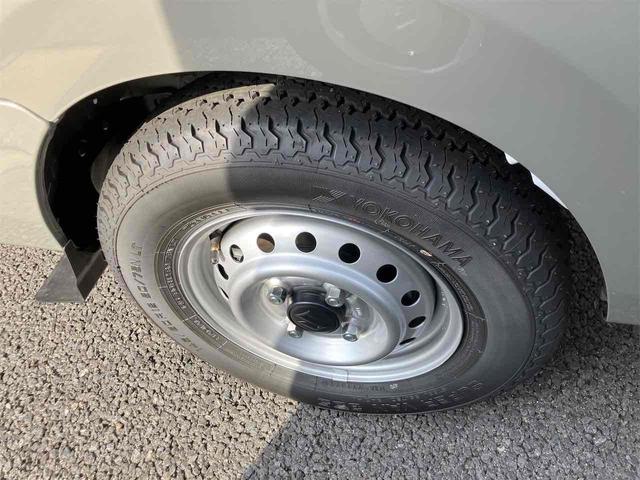 キャリイトラック KC 届け出済み未使用車 軽トラック CVT 衝突被害軽減システム クリアランスソナー レーンアシスト アイドリングストップ オートライト ESC エアコン パワーウィンドウ(24枚目)