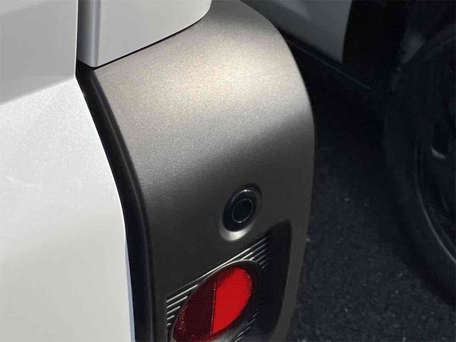 タフト Ｘ　届け出済み未使用車　バックカメラ　クリアランスソナー　衝突被害軽減システム　オートライト　ＬＥＤヘッドランプ　スマートキー　アイドリングストップ　電動格納ミラー　サンルーフ　ＣＶＴ　盗難防止システム（35枚目）