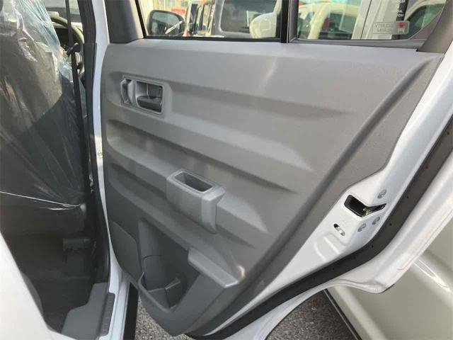 タフト Ｘ　届け出済み未使用車　バックカメラ　クリアランスソナー　衝突被害軽減システム　オートライト　ＬＥＤヘッドランプ　スマートキー　アイドリングストップ　電動格納ミラー　サンルーフ　ＣＶＴ　盗難防止システム（54枚目）