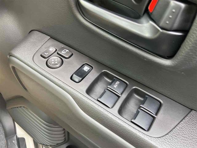 ハスラー ハイブリッドG クリアランスソナー オートクルーズコントロール レーンアシスト 衝突被害軽減システム オートライト LEDヘッドランプ スマートキー アイドリングストップ 電動格納ミラー シートヒーター CVT(15枚目)