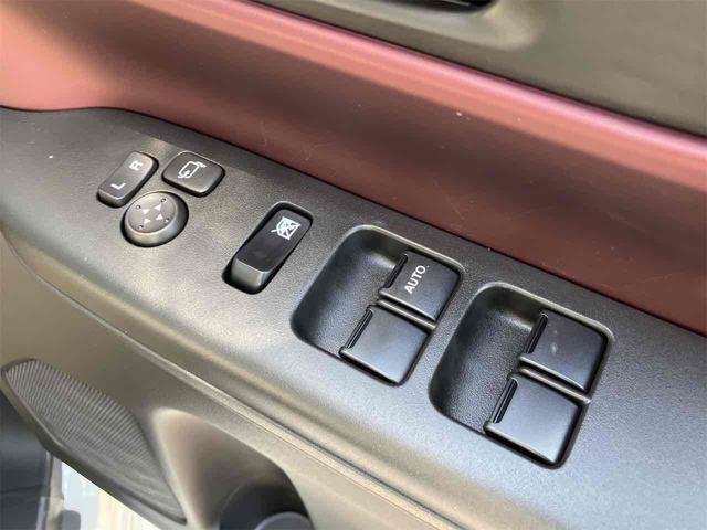 スペーシアカスタム ハイブリッドGS 届け出済み未使用車 両側スライド・片側電動 クリアランスソナー オートクルーズコントロール レーンアシスト 衝突被害軽減システム オートライト LEDヘッドランプ スマートキー アイドリングストップ(11枚目)