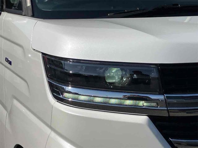 スペーシアカスタム ハイブリッドGS 届け出済み未使用車 両側スライド・片側電動 クリアランスソナー オートクルーズコントロール レーンアシスト 衝突被害軽減システム オートライト LEDヘッドランプ スマートキー アイドリングストップ(27枚目)