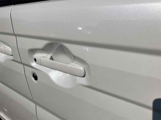 スペーシアカスタム ハイブリッドGS 届け出済み未使用車 両側スライド・片側電動 クリアランスソナー オートクルーズコントロール レーンアシスト 衝突被害軽減システム オートライト LEDヘッドランプ スマートキー アイドリングストップ(31枚目)