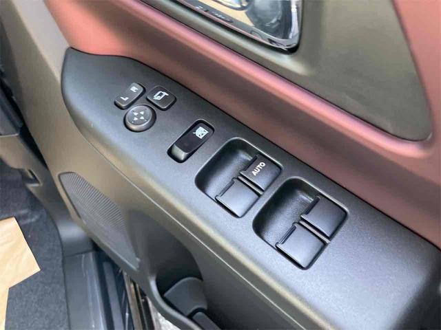 スペーシアカスタム ハイブリッドGS 届け出済み未使用車 両側スライド・片側電動 クリアランスソナー オートクルーズコントロール レーンアシスト 衝突被害軽減システム オートライト LEDヘッドランプ スマートキー アイドリングストップ(15枚目)