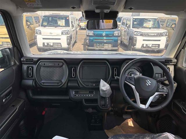 ハスラー タフワイルド　クリアランスソナー　オートクルーズコントロール　レーンアシスト　衝突被害軽減システム　オートライト　ＬＥＤヘッドランプ　スマートキー　アイドリングストップ　電動格納ミラー　シートヒーター　ＣＶＴ（6枚目）