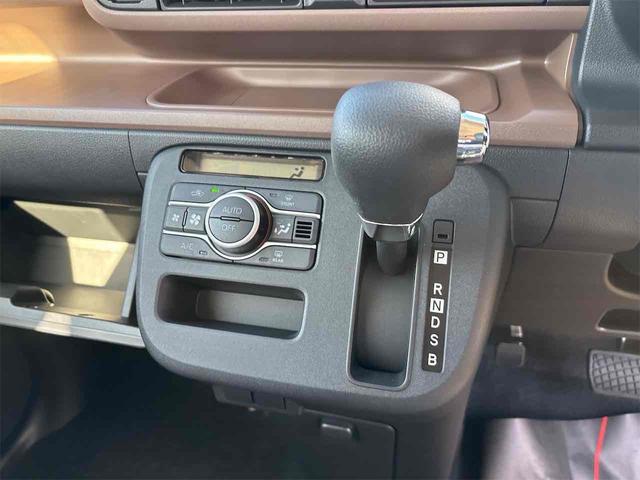 ムーヴキャンバス セオリーX 届け出済み未使用車 両側電動スライドドア クリアランスソナー 衝突被害軽減システム オートライト スマートキー アイドリングストップ 電動格納ミラー CVT 盗難防止システム ABS ESC(9枚目)