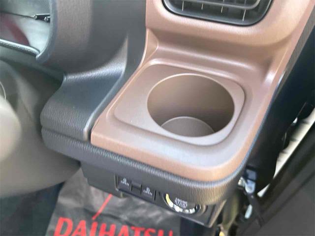 ムーヴキャンバス セオリーX 届け出済み未使用車 両側電動スライドドア クリアランスソナー 衝突被害軽減システム オートライト スマートキー アイドリングストップ 電動格納ミラー CVT 盗難防止システム ABS ESC(51枚目)