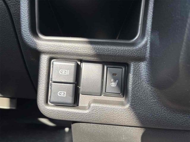 ワゴンRスマイル ハイブリッドS 届け出済み未使用車 両側スライド・片側電動 クリアランスソナー オートクルーズコントロール レーンアシスト 衝突被害軽減システム オートライト LEDヘッドランプ スマートキー アイドリングストップ(12枚目)