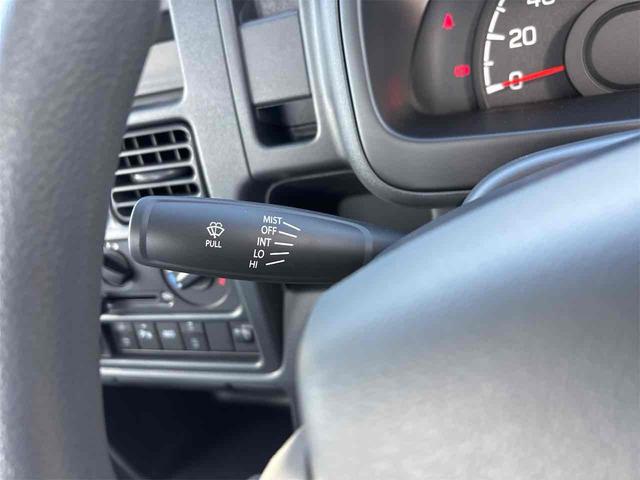 キャリイトラック KC 4WD 届け出済み未使用車 AT 衝突被害軽減システム クリアランスソナー レーンアシスト アイドリングストップ オートライト ESC エアコン パワーウィンドウ(11枚目)