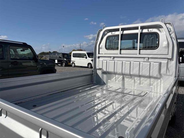 キャリイトラック KC 4WD 届け出済み未使用車 AT 衝突被害軽減システム クリアランスソナー レーンアシスト アイドリングストップ オートライト ESC エアコン パワーウィンドウ(21枚目)