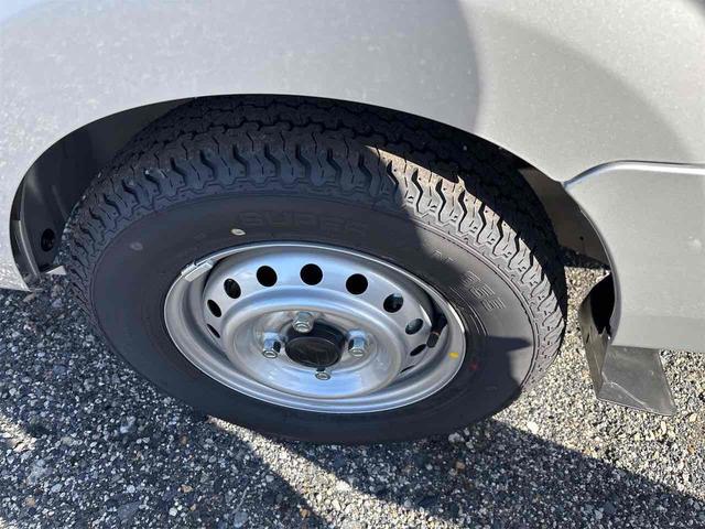 キャリイトラック KC 4WD 届け出済み未使用車 AT 衝突被害軽減システム クリアランスソナー レーンアシスト アイドリングストップ オートライト ESC エアコン パワーウィンドウ(40枚目)