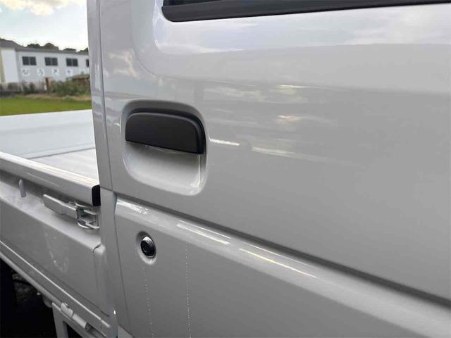 キャリイトラック KC 届け出済み未使用車 AT クリアランスソナー キーレスエントリー アイドリングストップ オートライト ESC エアコン パワーウィンドウ 運転席エアバッグ 助手席エアバッグ(27枚目)