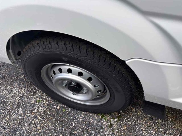 キャリイトラック KC 届け出済み未使用車 AT クリアランスソナー キーレスエントリー アイドリングストップ オートライト ESC エアコン パワーウィンドウ 運転席エアバッグ 助手席エアバッグ(36枚目)