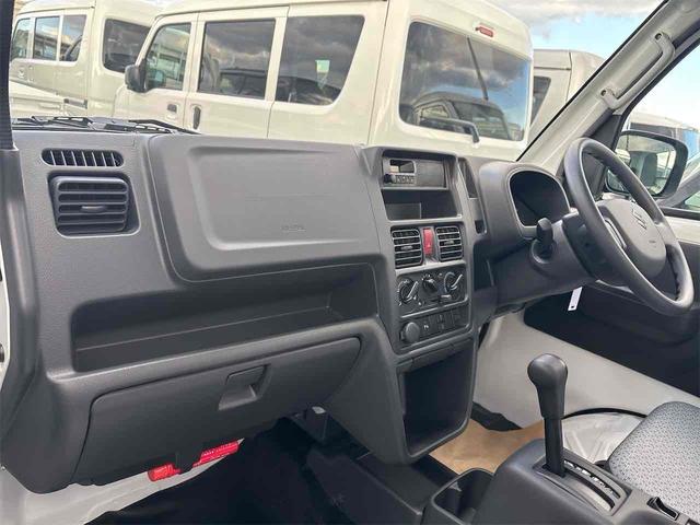 キャリイトラック KC 届け出済み未使用車 AT クリアランスソナー キーレスエントリー アイドリングストップ オートライト ESC エアコン パワーウィンドウ 運転席エアバッグ 助手席エアバッグ(46枚目)