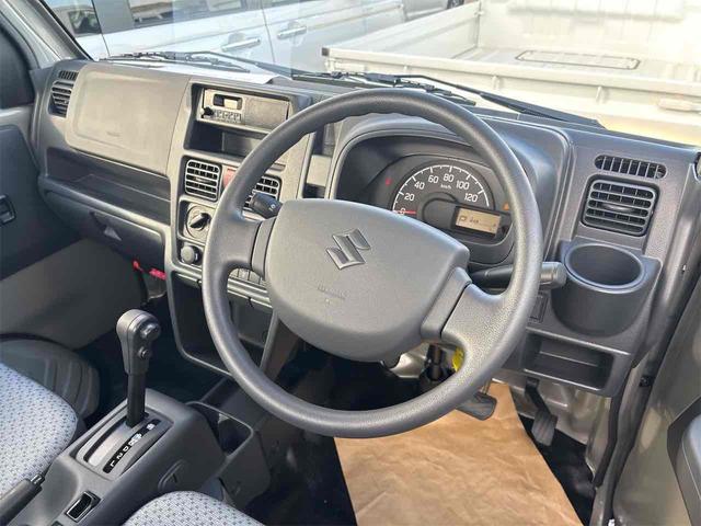 キャリイトラック KC 4WD 届け出済み未使用車 軽トラック AT 衝突被害軽減システム クリアランスソナー レーンアシスト アイドリングストップ オートライト ESC エアコン パワーウィンドウ(6枚目)