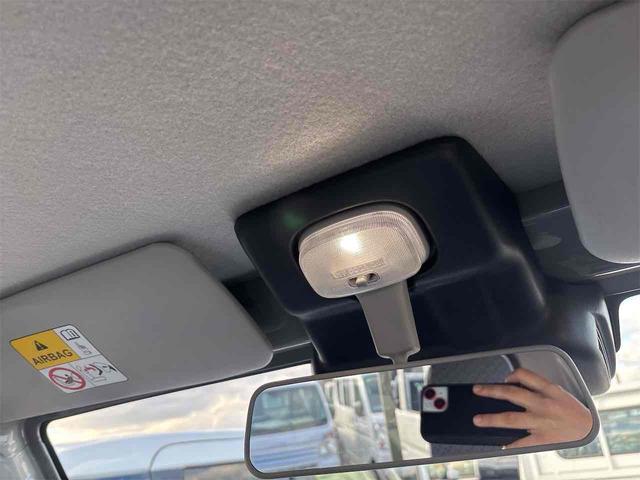 キャリイトラック KC 4WD 届け出済み未使用車 軽トラック AT 衝突被害軽減システム クリアランスソナー レーンアシスト アイドリングストップ オートライト ESC エアコン パワーウィンドウ(12枚目)