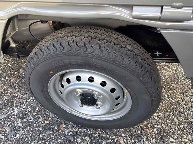 キャリイトラック KC 4WD 届け出済み未使用車 軽トラック AT 衝突被害軽減システム クリアランスソナー レーンアシスト アイドリングストップ オートライト ESC エアコン パワーウィンドウ(24枚目)