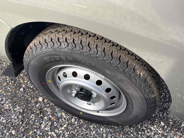 キャリイトラック KC 4WD 届け出済み未使用車 軽トラック AT 衝突被害軽減システム クリアランスソナー レーンアシスト アイドリングストップ オートライト ESC エアコン パワーウィンドウ(29枚目)