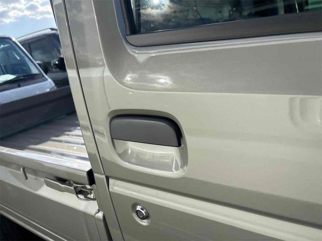 キャリイトラック KC 4WD 届け出済み未使用車 軽トラック AT 衝突被害軽減システム クリアランスソナー レーンアシスト アイドリングストップ オートライト ESC エアコン パワーウィンドウ(31枚目)