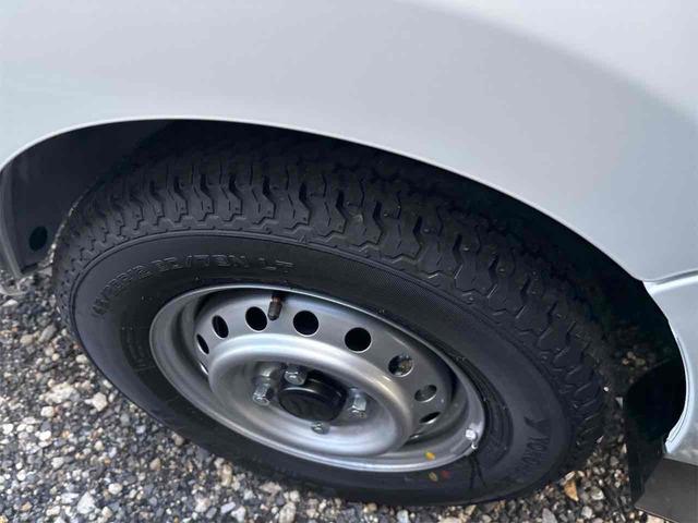 キャリイトラック KC 4WD 届け出済み未使用車 軽トラック AT 衝突被害軽減システム クリアランスソナー レーンアシスト アイドリングストップ オートライト ESC エアコン パワーウィンドウ(37枚目)