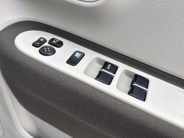 アルトラパンLC X 届け出済み未使用車 クリアランスソナー レーンアシスト 衝突被害軽減システム オートライト LEDヘッドランプ スマートキー 電動格納ミラー CVT 盗難防止システム ABS ESC アルミホイール(16枚目)