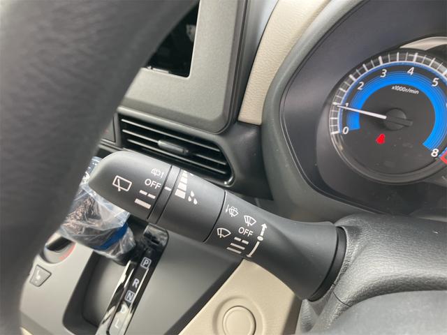 ｅＫスペース Ｍ　両側スライドドア　クリアランスソナー　レーンアシスト　衝突被害軽減システム　オートライト　ＬＥＤヘッドランプ　キーレスエントリー　アイドリングストップ　電動格納ミラー　シートヒーター　ベンチシート（11枚目）