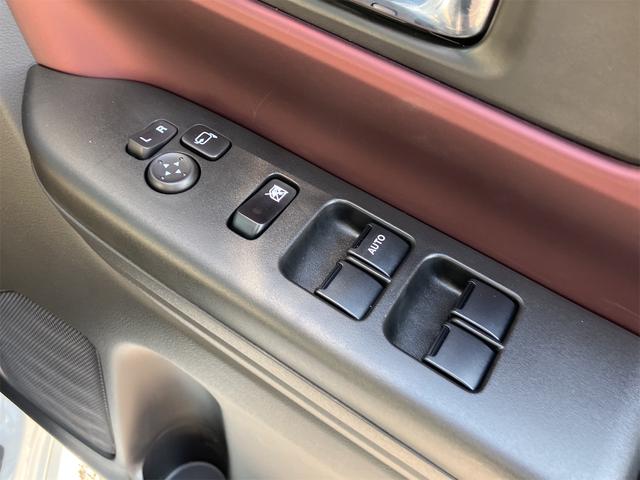 スペーシアカスタム ハイブリッドＸＳ　届け出済み未使用車　両側電動スライドドア　クリアランスソナー　オートクルーズコントロール　レーンアシスト　衝突被害軽減システム　オートライト　ＬＥＤヘッドランプ　スマートキー　アイドリングストップ（15枚目）