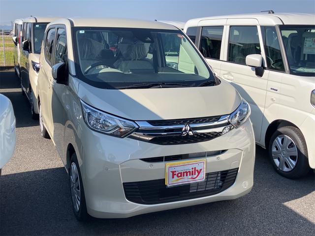 eKワゴン G 届け出済み未使用車 バックカメラ クリアランスソナー レーンアシスト 衝突被害軽減システム オートライト スマートキー アイドリングストップ 電動格納ミラー シートヒーター ベンチシート CVT(19枚目)