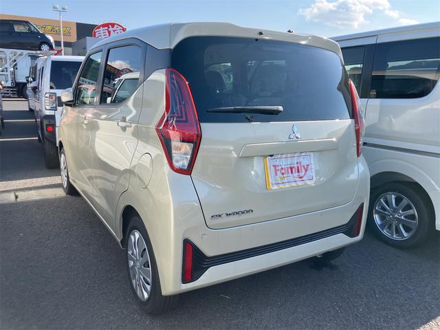 eKワゴン G 届け出済み未使用車 バックカメラ クリアランスソナー レーンアシスト 衝突被害軽減システム オートライト スマートキー アイドリングストップ 電動格納ミラー シートヒーター ベンチシート CVT(22枚目)