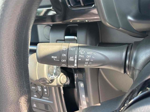 スペーシアカスタム ハイブリッドＧＳ　届け出済み未使用車　両側スライド・片側電動　クリアランスソナー　オートクルーズコントロール　レーンアシスト　衝突被害軽減システム　オートライト　ＬＥＤヘッドランプ　スマートキー　アイドリングストップ（13枚目）