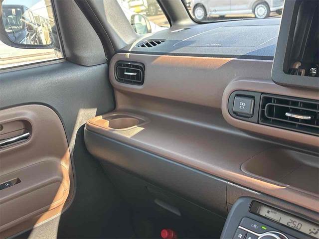 ムーヴキャンバス セオリーＧ　届け出済み未使用車　バックカメラ　両側電動スライドドア　クリアランスソナー　レーンアシスト　衝突被害軽減システム　オートライト　ＬＥＤヘッドランプ　スマートキー　アイドリングストップ　電動格納ミラー（50枚目）