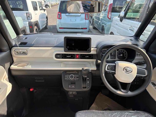 ムーヴキャンバス ストライプスＧ　届け出済み未使用車　バックカメラ　両側電動スライドドア　クリアランスソナー　レーンアシスト　衝突被害軽減システム　オートライト　ＬＥＤヘッドランプ　スマートキー　アイドリングストップ　電動格納ミラー（6枚目）