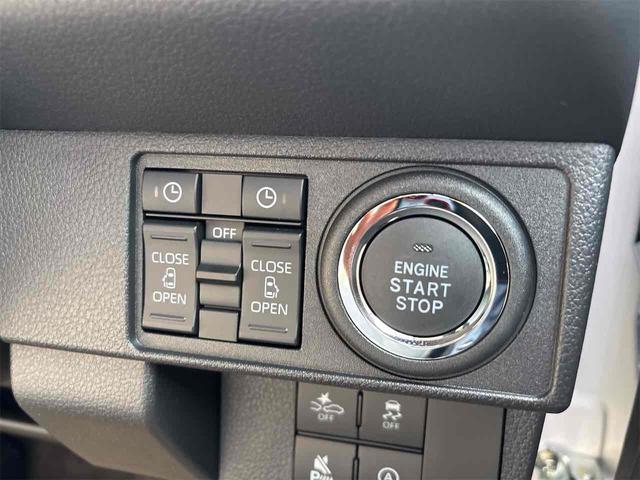 ムーヴキャンバス ストライプスＧ　届け出済み未使用車　バックカメラ　両側電動スライドドア　クリアランスソナー　レーンアシスト　衝突被害軽減システム　オートライト　ＬＥＤヘッドランプ　スマートキー　アイドリングストップ　電動格納ミラー（9枚目）