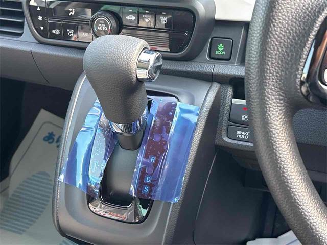 N-ONE オリジナル 届け出済み未使用車 バックカメラ クリアランスソナー オートクルーズコントロール レーンアシスト 衝突被害軽減システム オートライト LEDヘッドランプ スマートキー アイドリングストップ(8枚目)