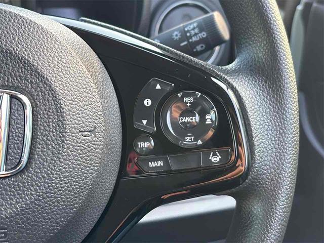 N-ONE オリジナル 届け出済み未使用車 バックカメラ クリアランスソナー オートクルーズコントロール レーンアシスト 衝突被害軽減システム オートライト LEDヘッドランプ スマートキー アイドリングストップ(13枚目)